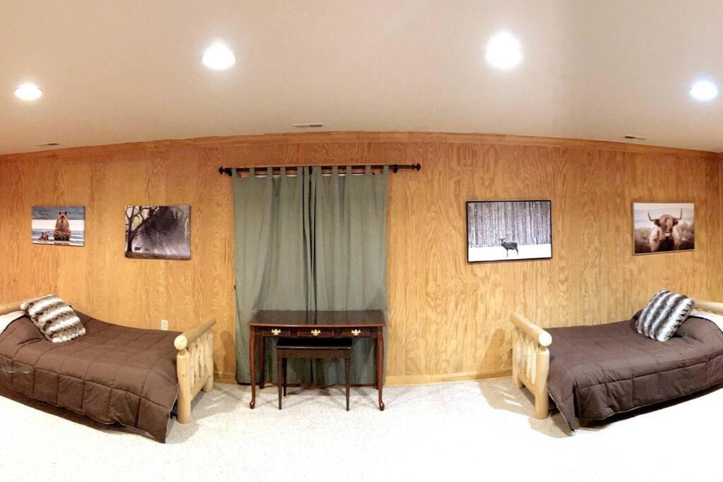 One Of A Kind Rustic Log Cabin Near Bryce Resort - Large Game Room - Fire Pit - Large Deck - Bbq Basye Exterior foto